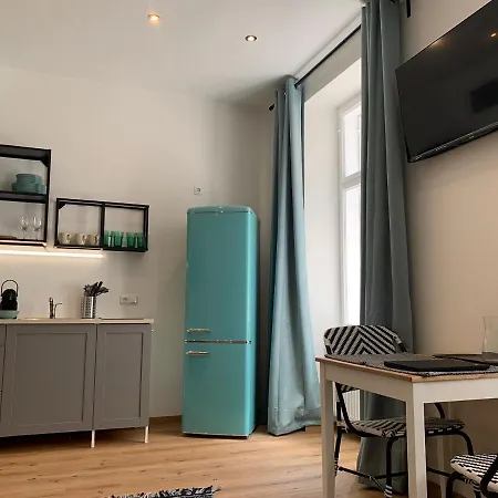 Vintage Chic - By Nahuen Apartment *
